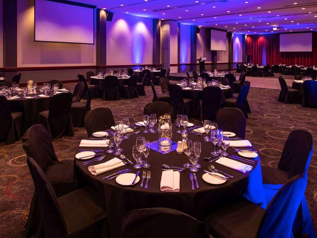 Novotel Perth Langley Съоръжения снимка